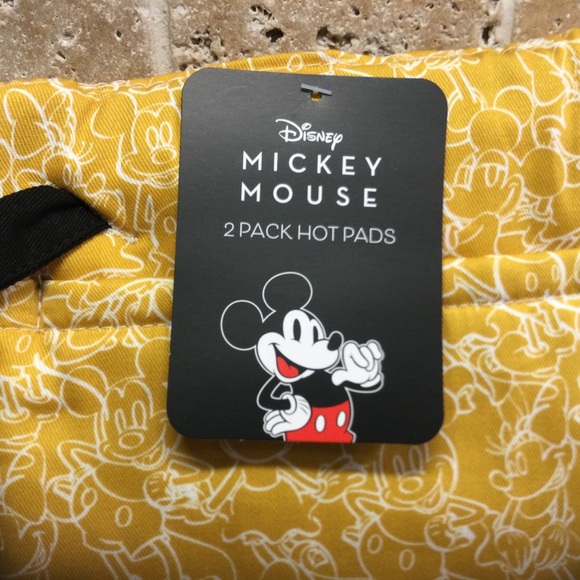 BNIP Mickey Mouse Hot Pads - Picture 3 of 4